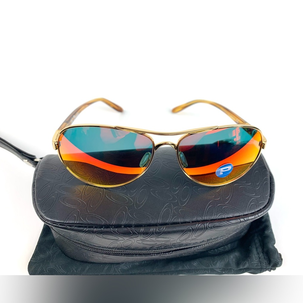 NWT Oakley Tie Breaker 004108-16 sunglasses. Never worn, includes case and cloth - Picture 4 of 13